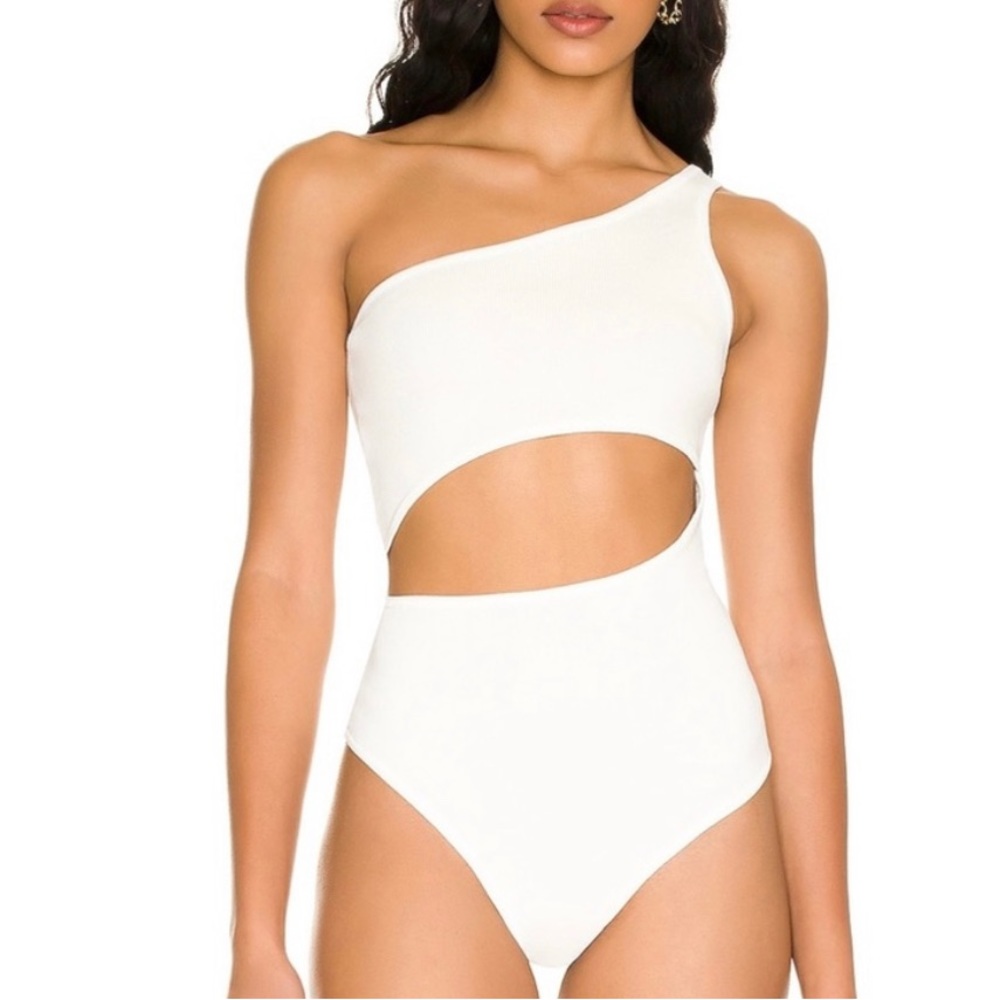 Celina Bodysuit in Ivory
h:ours